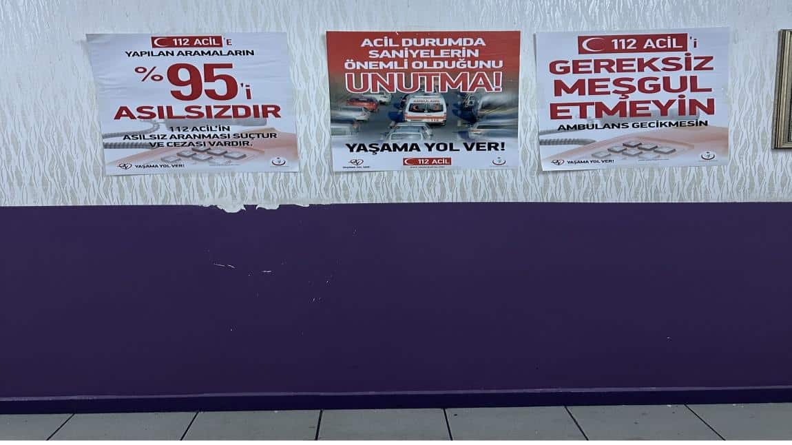 Okulumuzda Sağlık Müdürlüğü 112 Acil Yardım Ekiplerince; İlkyardım ve Acil Yardım hakkında bilgilendirme toplantısı yapılacaktır.